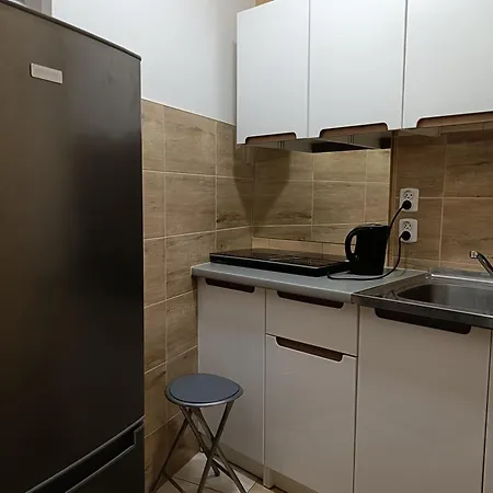 Pokoje Krakow Plus אכסניה *