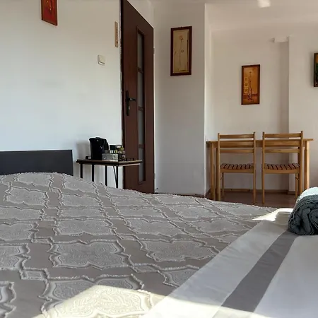 Pokoje Krakow Plus אכסניה קרקוב