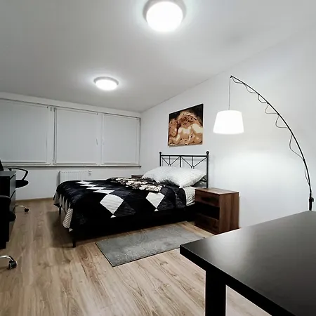 호스텔 Pokoje Krakow Plus