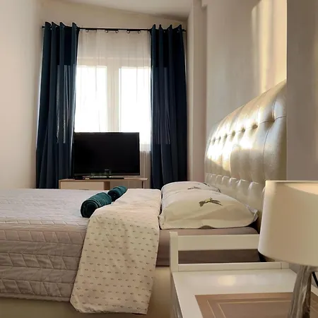 Hostel Pokoje Krakow Plus *