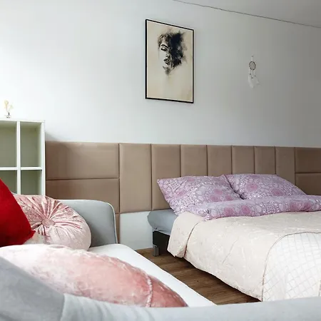 Hostel Pokoje Krakow Plus