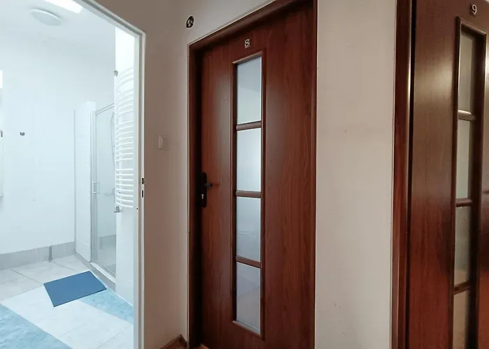 Pokoje Krakow Plus ホステル クラクフ