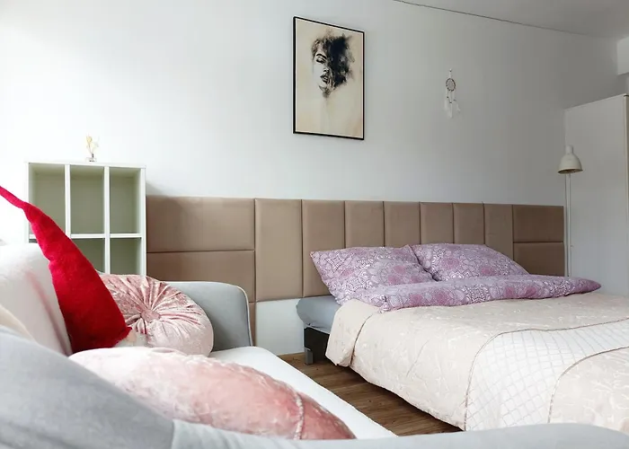 ホステル Pokoje Krakow Plus